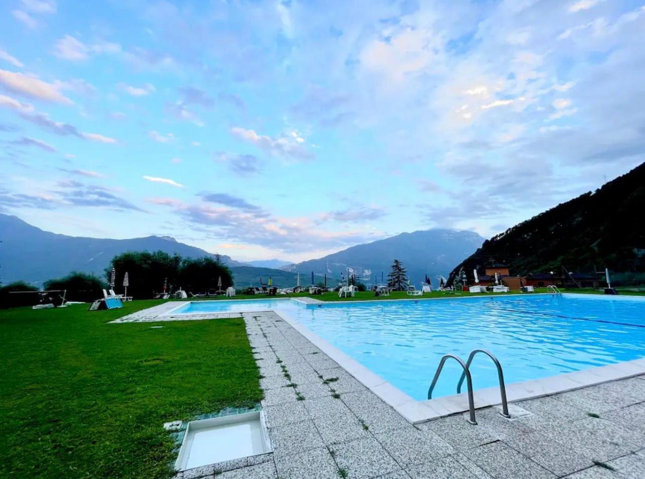Casa Segantini - Panorama Pool Apartment Gavazzo Nuova Exteriér fotografie